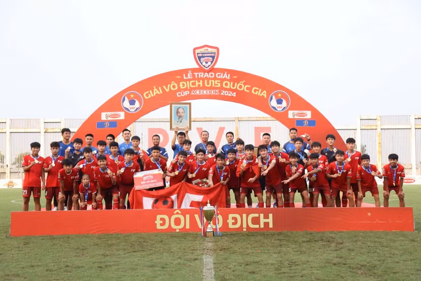 PVF đoạt cúp U15 quốc gia 2024 ngay trên sân nhà