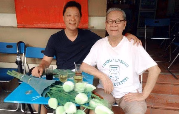 Nhạc trưởng Lê Phi Phi và cha-cố nhạc sĩ Hoàng Vân