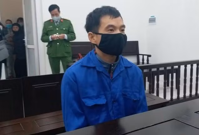 Đào Đại Vương bị đưa ra xét xử tại phiên tòa.