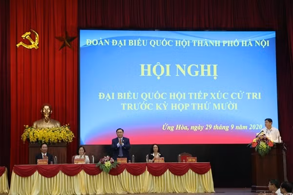 Quang cảnh hội nghị