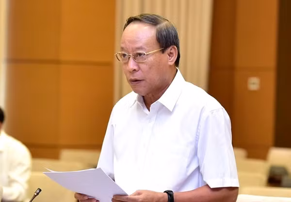 Thứ trưởng Bộ Công an Lê Quý Vương tại phiên họp Ủy ban Thường vụ Quốc hội