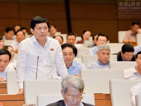ĐBQH Phạm Phú Quốc