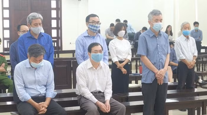 Cựu Bộ trưởng Bộ Công Thương Vũ Huy Hoàng và các bị cáo liên quan.