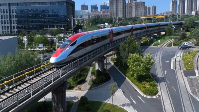 Đường sắt tốc độ cao trục Bắc - Nam sẽ có tốc độ thiết kế 350 km/h (Ảnh minh họa) Đường sắt tốc độ cao trục Bắc - Nam sẽ có tốc độ thiết kế 350 km/h (Ảnh minh họa)