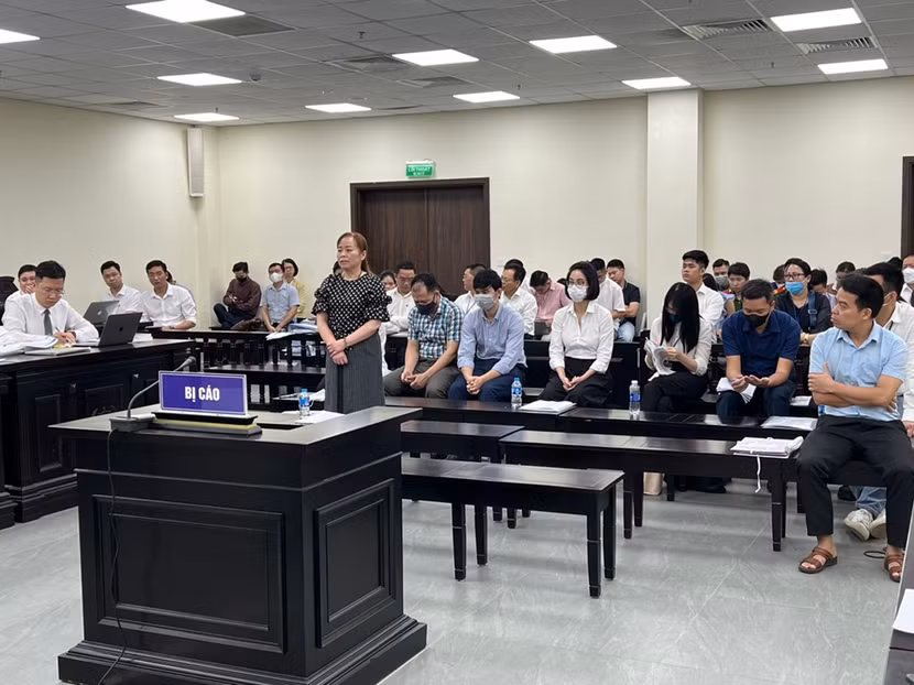 Phiên tòa xét xử cựu Chủ tịch Dược phẩm Vimedimex Nguyễn Thị Loan và đồng phạm.