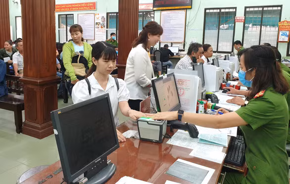 Dự án “Sản xuất, cấp và quản lý CCCD” được xác định là nhiệm vụ trọng tâm, cấp bách của toàn lực lượng CAND trong năm 2020 - 2021