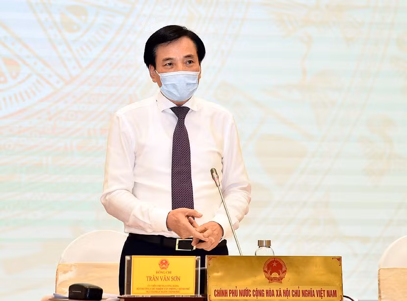 Bộ trưởng - Chủ nhiệm Văn phòng Chính phủ Trần Văn Sơn phát biểu tại họp báo Bộ trưởng - Chủ nhiệm Văn phòng Chính phủ Trần Văn Sơn phát biểu tại họp báo