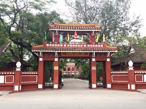 Trường Quốc học Huế là 1 trong 4 di tích tại Thừa Thiên-Huế được công nhận là Di tích Quốc gia Đặc biệt