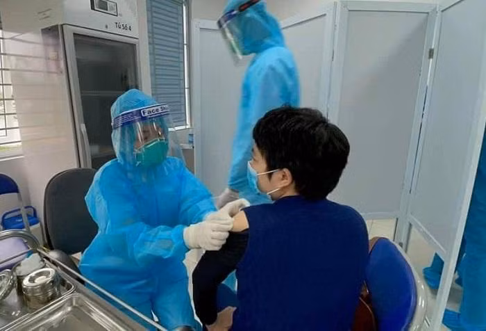 Chuẩn bị tiêm vaccine phòng Covid-19 đợt 2, triển khai trên diện rộng