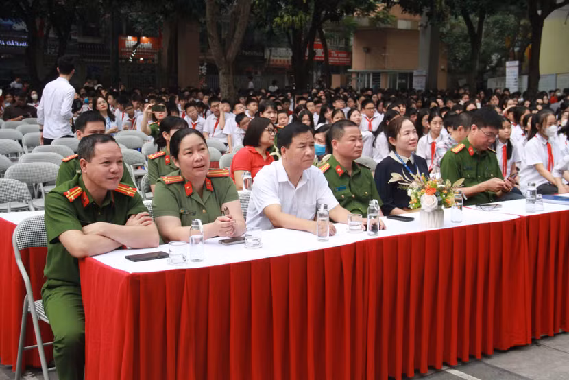 Báo cáo viên phổ biến các điểm mới của Luật Căn cước 2023 Báo cáo viên phổ biến các điểm mới của Luật Căn cước 2023