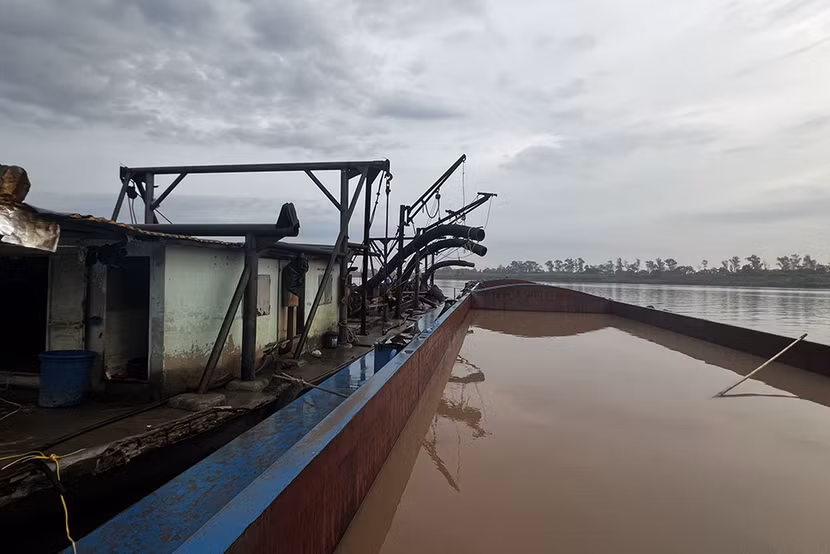 Toàn bộ các tàu khai thác cát trái phép đều đã bị tạm giữ để làm rõ