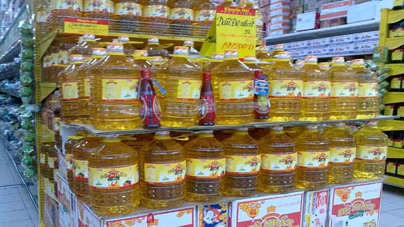 Thuế tự vệ dầu thực vật nhập khẩu còn 4% ảnh 1