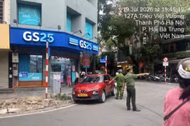 Quyết liệt xử lý vi phạm trật tự đô thị tại phường Hai Bà Trưng
