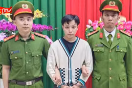 Khởi tố tội giết người đối với nam thanh niên 'đại náo' bến xe 