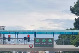 Màn hình LED - người bạn dẫn đường của giao thông Thủ đô