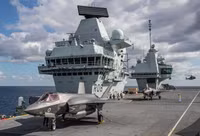 0-first-uk-fighter-jets-land-onboard-hms-queen-elizabeth-1634.jpg