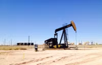 Saudi Arabia đối diện nguy cơ nghiêm trọng khi không thể tăng sản lượng dầu thêm nữa