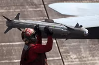 Tên lửa AIM-9X Block II vô hiệu hóa mọi hệ thống phòng vệ của tiêm kích Su-30SM