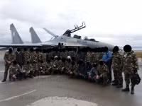 may-bay-su-30mka-nga-ban-cho-algeria-co-gi-dac-biet-hinh-2-3164.jpg