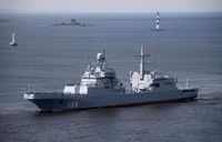 [ẢNH] Ukraine tuyên bố lệnh trừng phạt khiến Nga phá sản kế hoạch đóng tàu đổ bộ