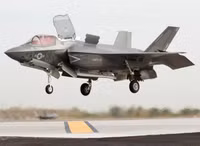 Tiêm kích F-35 bị phát hiện gặp sự cố phần mềm trị giá 14 tỷ USD