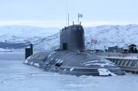 [ẢNH] Một chiếc Tu-22M3M với 3 tên lửa Kh-32 đủ xuyên thủng nhóm tác chiến tàu sân bay Mỹ?