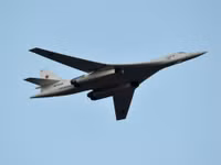 Oanh tạc cơ Tu-160 Nga hoàn toàn vô dụng khi đối đầu với Mỹ?