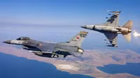 [ẢNH] 12 tiêm kích F-16 Thổ Nhĩ Kỳ bắt đầu ‘săn lùng’ 4 chiếc MiG-29 Nga tại Libya