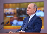 [ẢNH] 5 câu hỏi nổi bật dành cho Tổng thống Putin trong cuộc họp báo cuối năm
