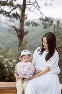 Dương Cẩm Lynh tiết lộ vẫn đi đóng phim giữa mùa dịch Covid-19 