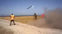 [ẢNH] Sau sự cố S-400, đến lượt tên lửa vác vai Igla của Nga phóng lỗi rất nguy hiểm