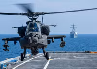 [ẢNH] Mỹ khôi phục trực thăng Sea Apache 