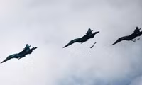 [ẢNH] Thổ Nhĩ Kỳ nã pháo dữ dội vào quân đội Syria trả đũa vụ ném bom của máy bay Nga