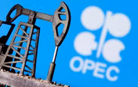 UEA tăng sản lượng dầu khiến tổ chức OPEC+ đối diện khủng hoảng?