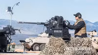 Xe tăng Type 10 trở thành 'sát thủ UAV' nhờ pháo M230LF 