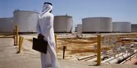Hai thành viên chủ chốt của OPEC+ cạnh tranh quyết liệt trên thị trường năng lượng thế giới