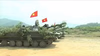 [ẢNH] Báo Nga bình luận việc Việt Nam tự nâng cấp xe tăng lội nước PT-76