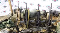 [ẢNH] Quân kháng chiến gặp nguy khi bị Taliban chiếm kho vũ khí quan trọng