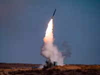 Hệ thống phòng không S-400 có thực sự cần tên lửa chuyên dụng tấn công mặt đất?
