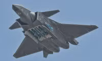 [ẢNH] Trung Quốc bí mật đưa J-20 áp sát biên giới quyết đấu Rafale Ấn Độ