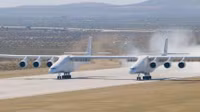 [ẢNH] Máy bay lớn nhất thế giới Stratolaunch đã trở lại bầu trời