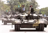 [ẢNH] Xe tăng T-84 Oplot Ukraine có thể đánh bại T-14 Armata Nga khi đối đầu trực diện?