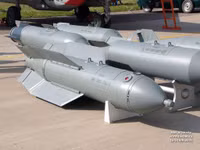 Choáng ngợp trước kho vũ khí tấn công mặt đất đồ sộ của Su-57