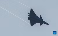 [ẢNH] Tiêm kích J-20B nâng cấp của Trung Quốc lộ điểm yếu chí tử tại Triển lãm Chu Hải