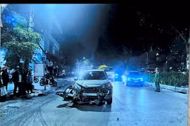 Tìm người chứng kiến vụ va chạm giao thông trên đường Láng