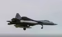 1789637534090-su-57-voi-thung-nhien-lieu-phu-gan-ngoai-17896348175111147401360.jpg