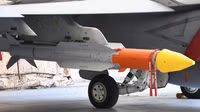 us-navy-aim-174b-air-to-air-missile-right-front-view-at-mcas-iwakuni-may-4-2025-01.jpg