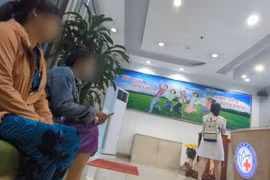 “Vẽ bệnh, moi tiền”: Có thể bị phạt, tước giấy phép, thậm chí ngồi tù