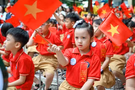 Một lễ khai giảng, triệu niềm vui