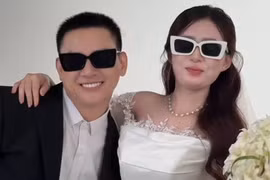 Ca sỹ Hoài Lâm công khai ảnh cưới với bạn gái kém 9 tuổi